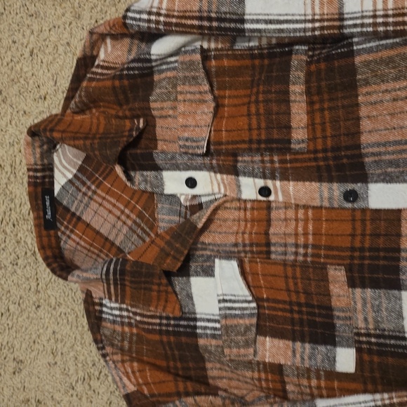 Oversize Shacket - Picture 2 of 3